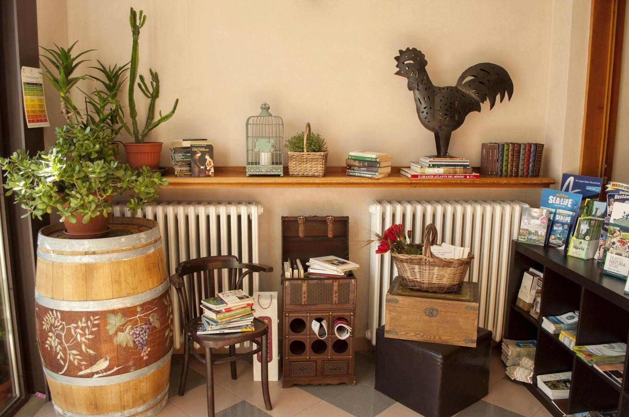 Hotel Boutique Corte Malaspina 2*
